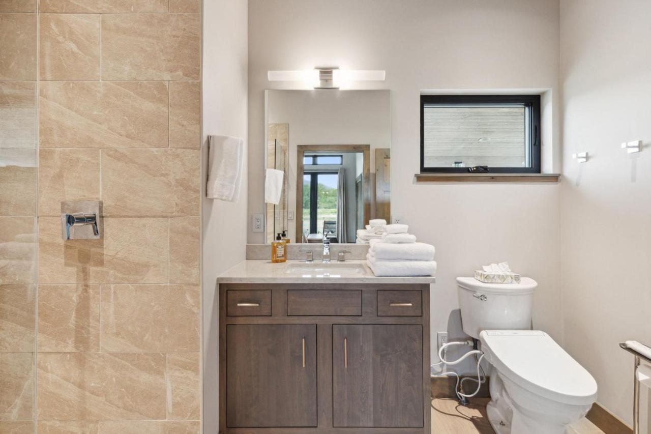 Mara Luxury Cabin- Maple Hamilton Bagian luar foto
