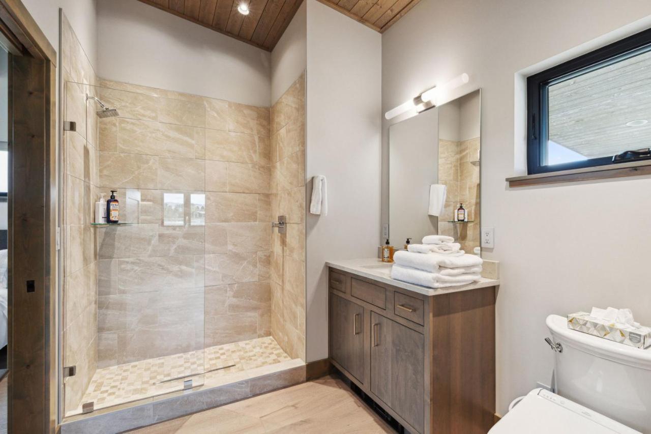 Mara Luxury Cabin- Maple Hamilton Bagian luar foto