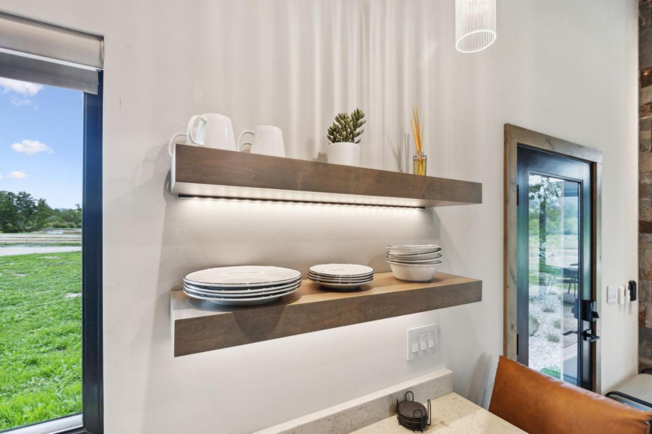 Mara Luxury Cabin- Maple Hamilton Bagian luar foto